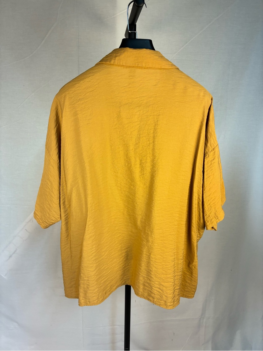 Anthropologie Textured Relaxed Collar Blouse Golden XL - Picture 6 of 8